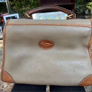 Vintage Dooney and Bourke purse
